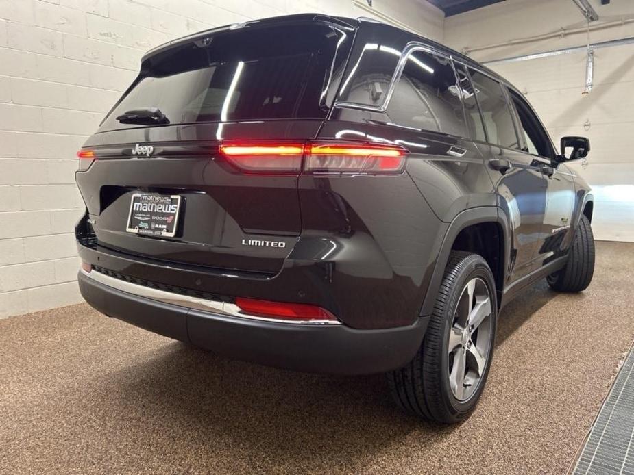 new 2024 Jeep Grand Cherokee car, priced at $52,116