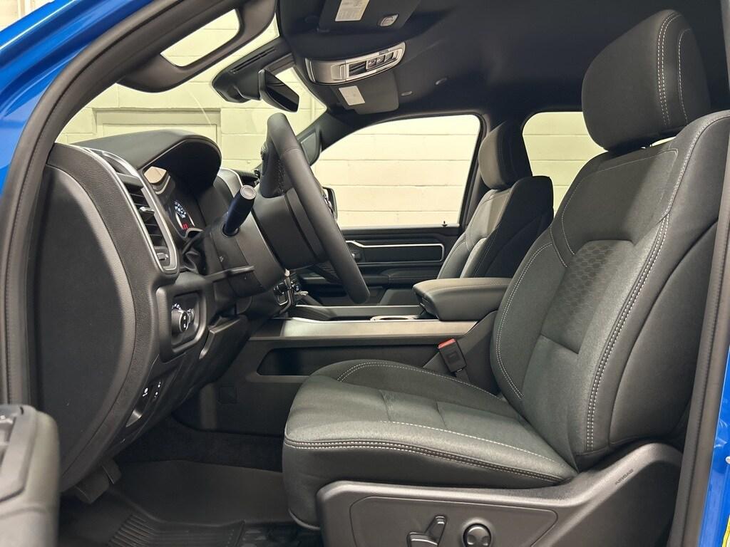 new 2025 Ram 1500 car
