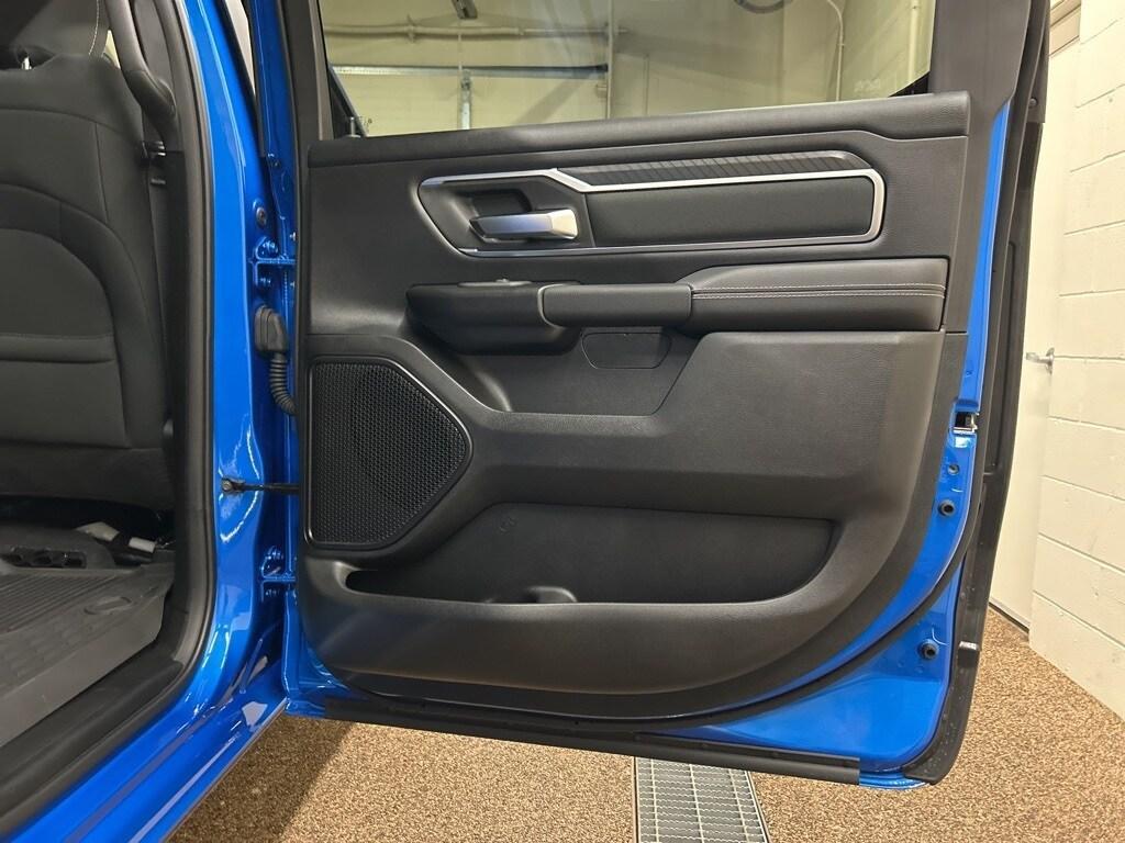 new 2025 Ram 1500 car