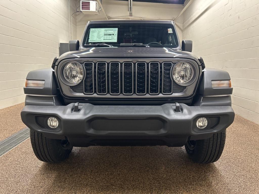 new 2025 Jeep Wrangler car, priced at $36,577