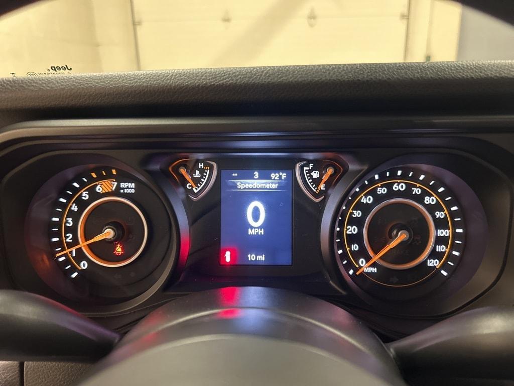 new 2025 Jeep Wrangler car, priced at $36,577