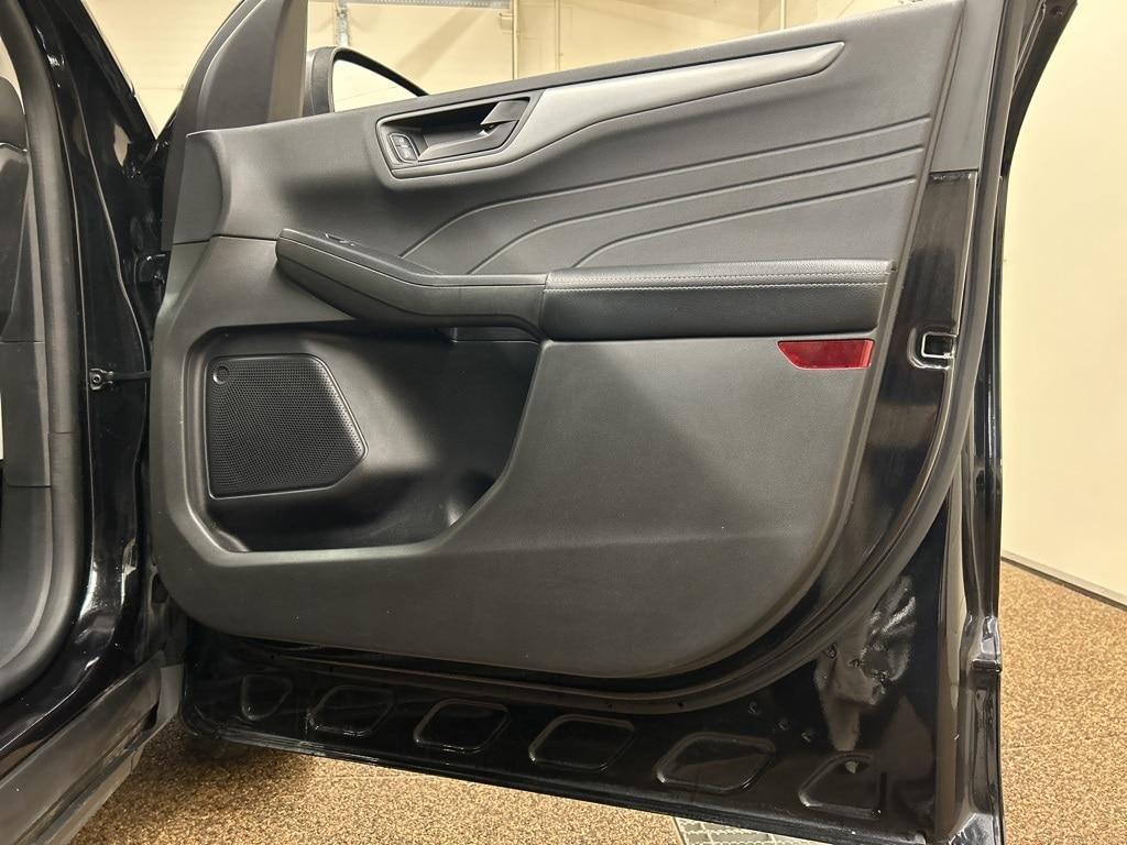 used 2023 Ford Escape car, priced at $20,000