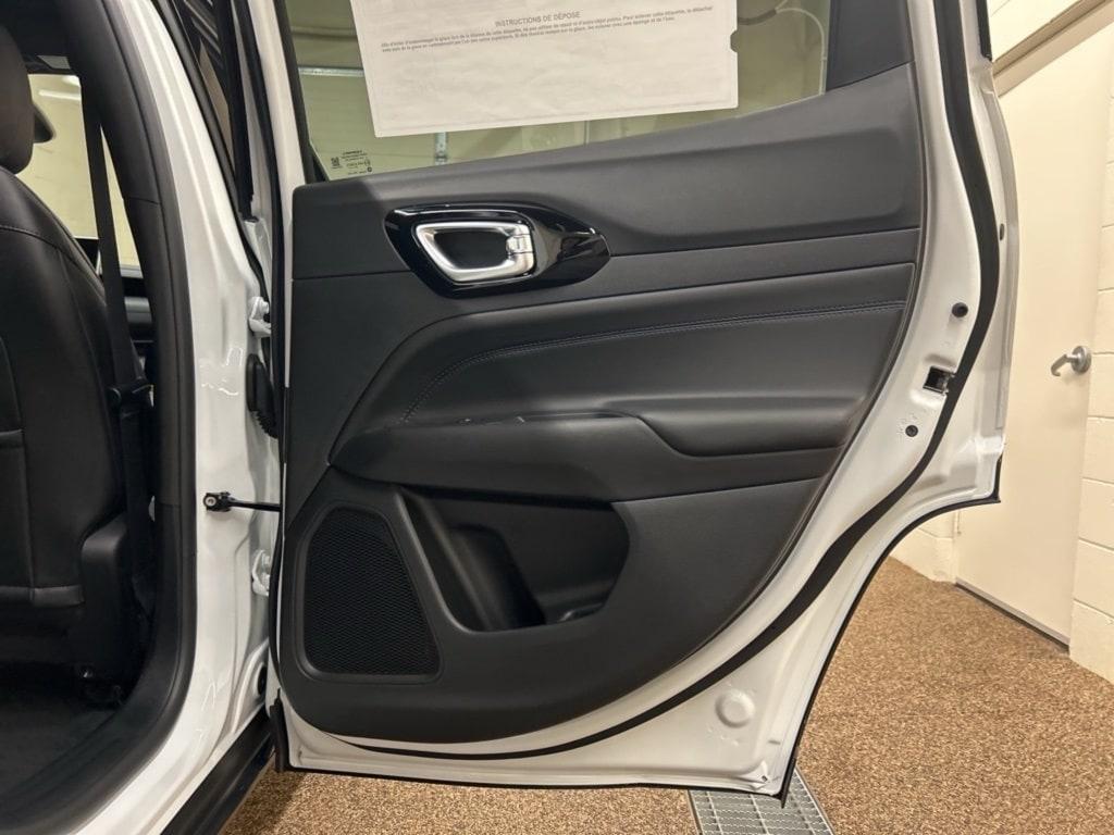 new 2026 Jeep Compass car, priced at $37,125