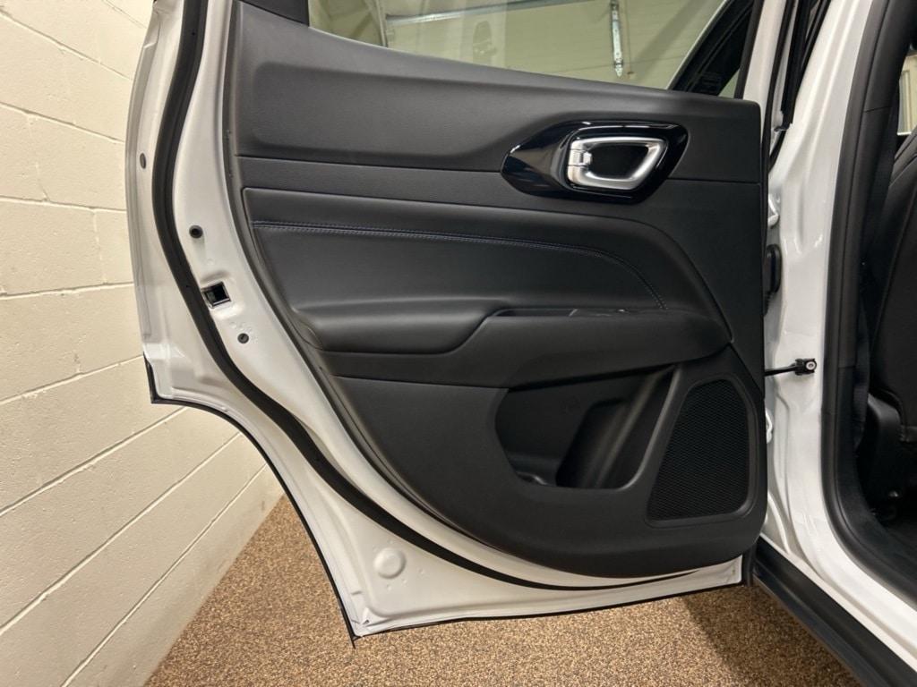 new 2026 Jeep Compass car, priced at $37,125