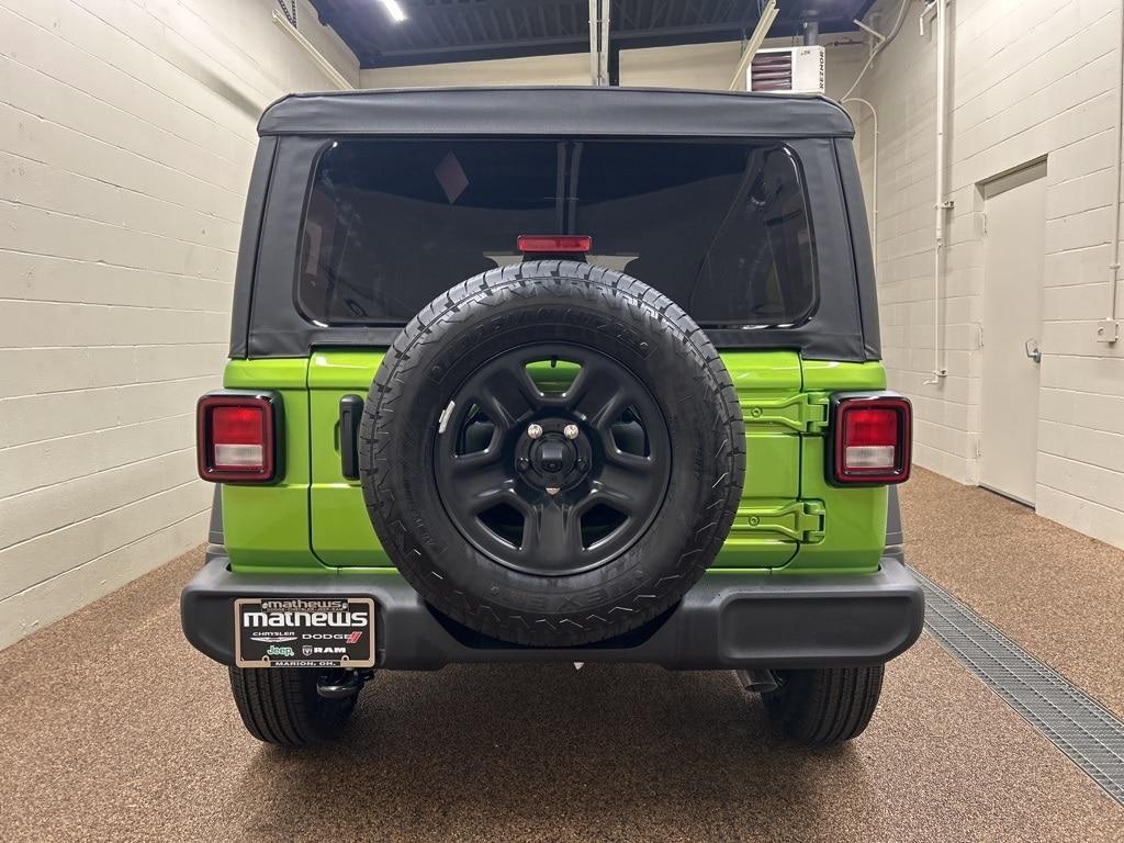 new 2025 Jeep Wrangler car, priced at $37,577