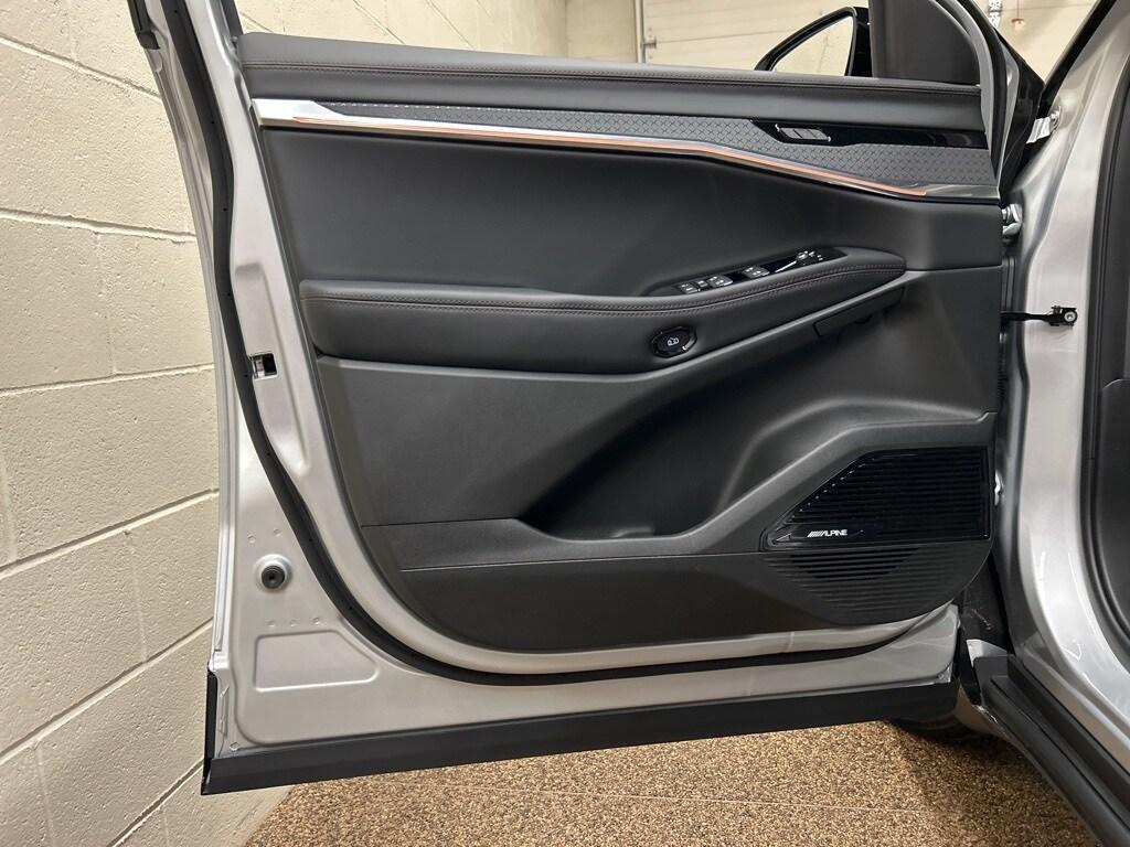 new 2025 Jeep Wagoneer S car
