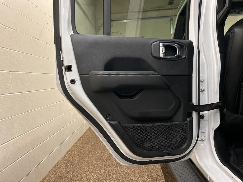 used 2021 Jeep Gladiator car, priced at $24,000