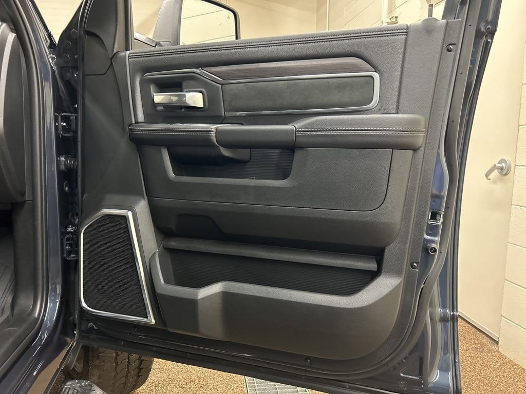 new 2025 Ram 2500 car, priced at $78,136