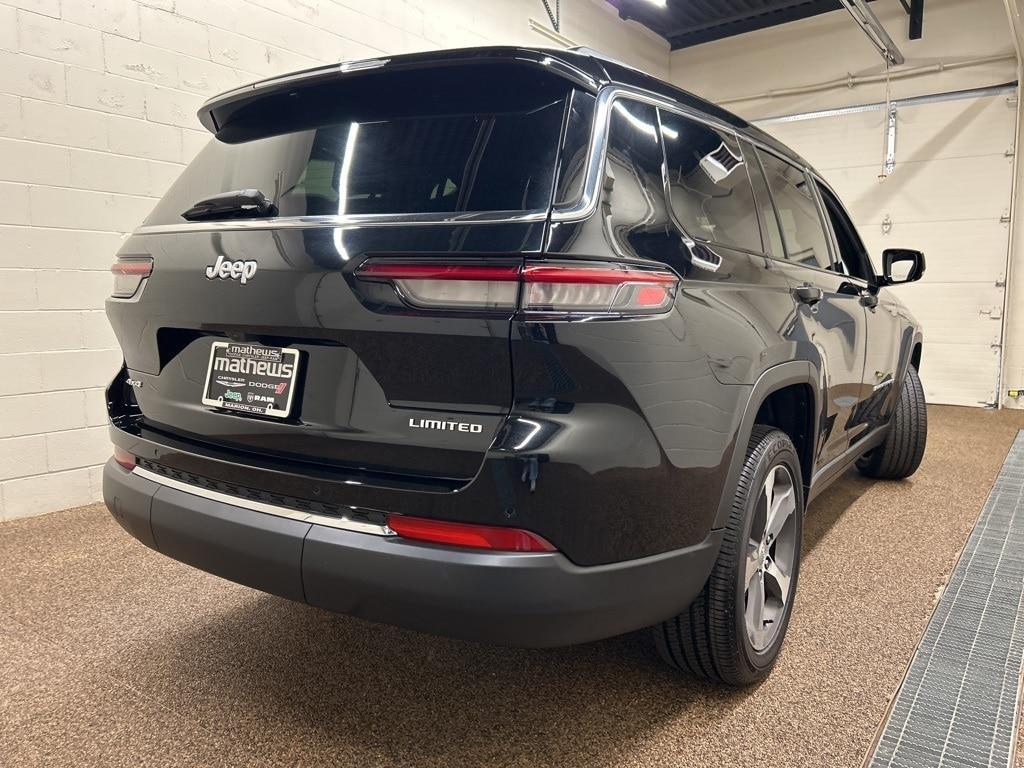 new 2025 Jeep Grand Cherokee L car, priced at $44,461
