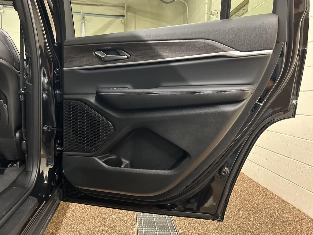 new 2025 Jeep Grand Cherokee L car, priced at $44,461