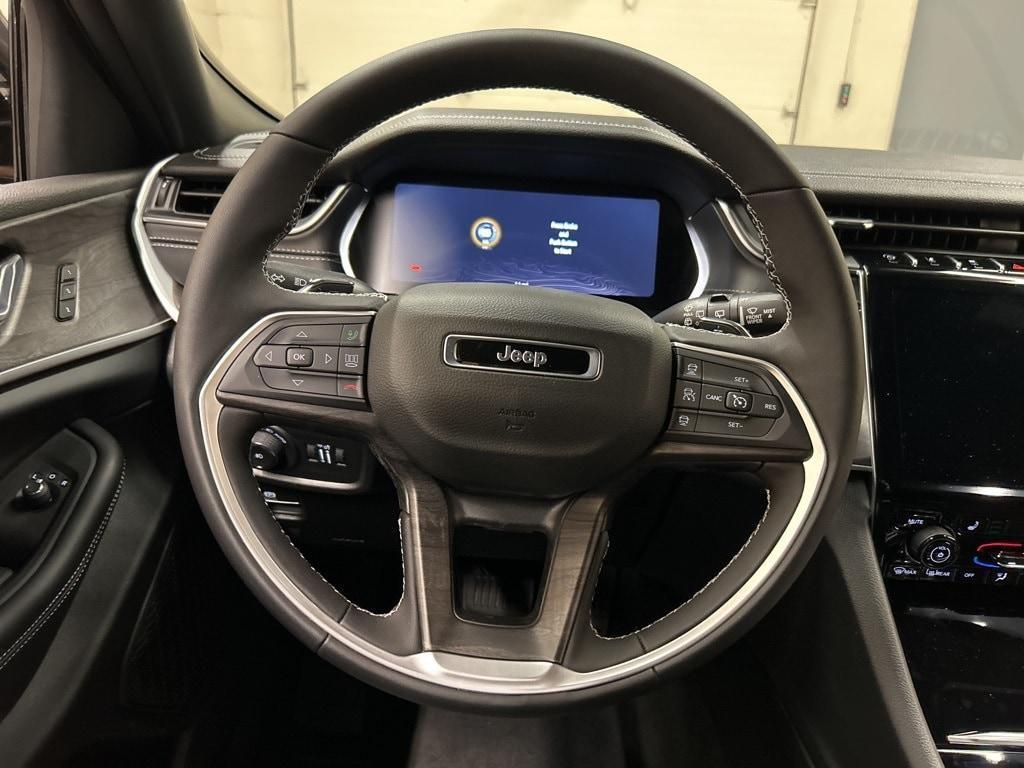 new 2025 Jeep Grand Cherokee L car, priced at $44,461