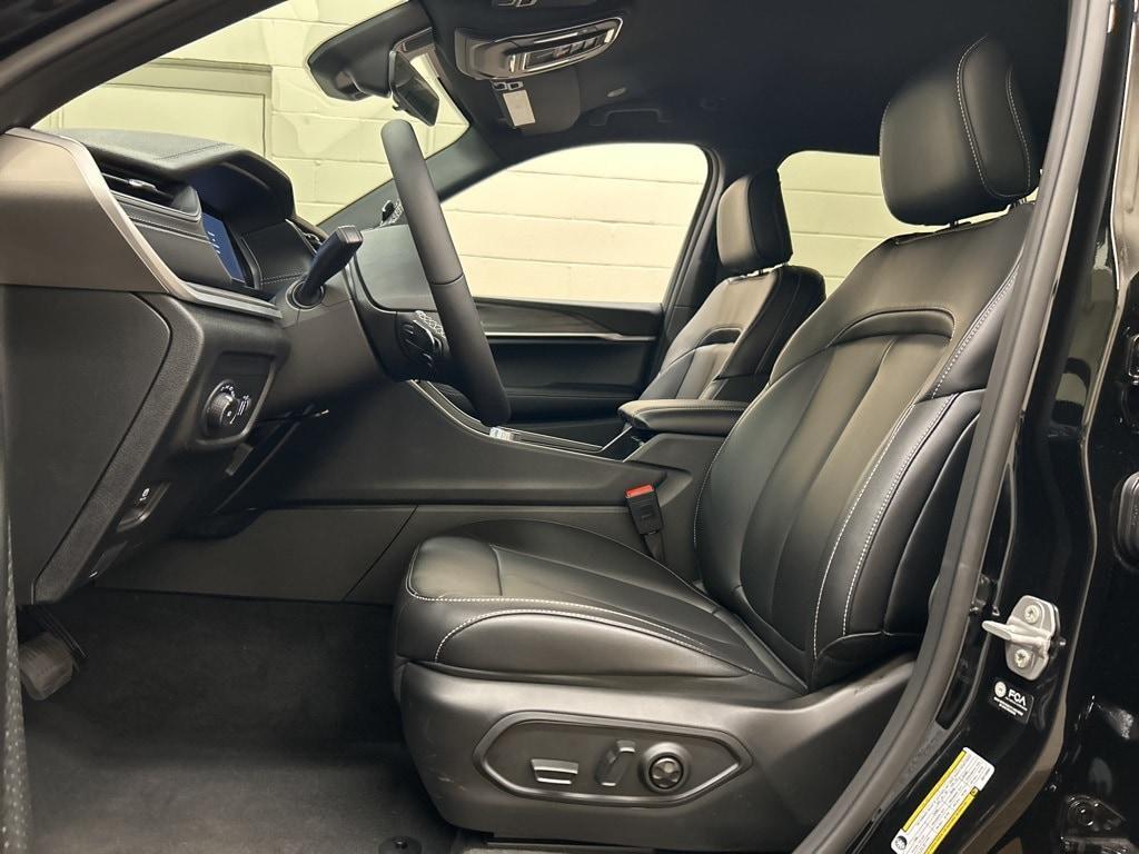 new 2025 Jeep Grand Cherokee L car, priced at $44,461