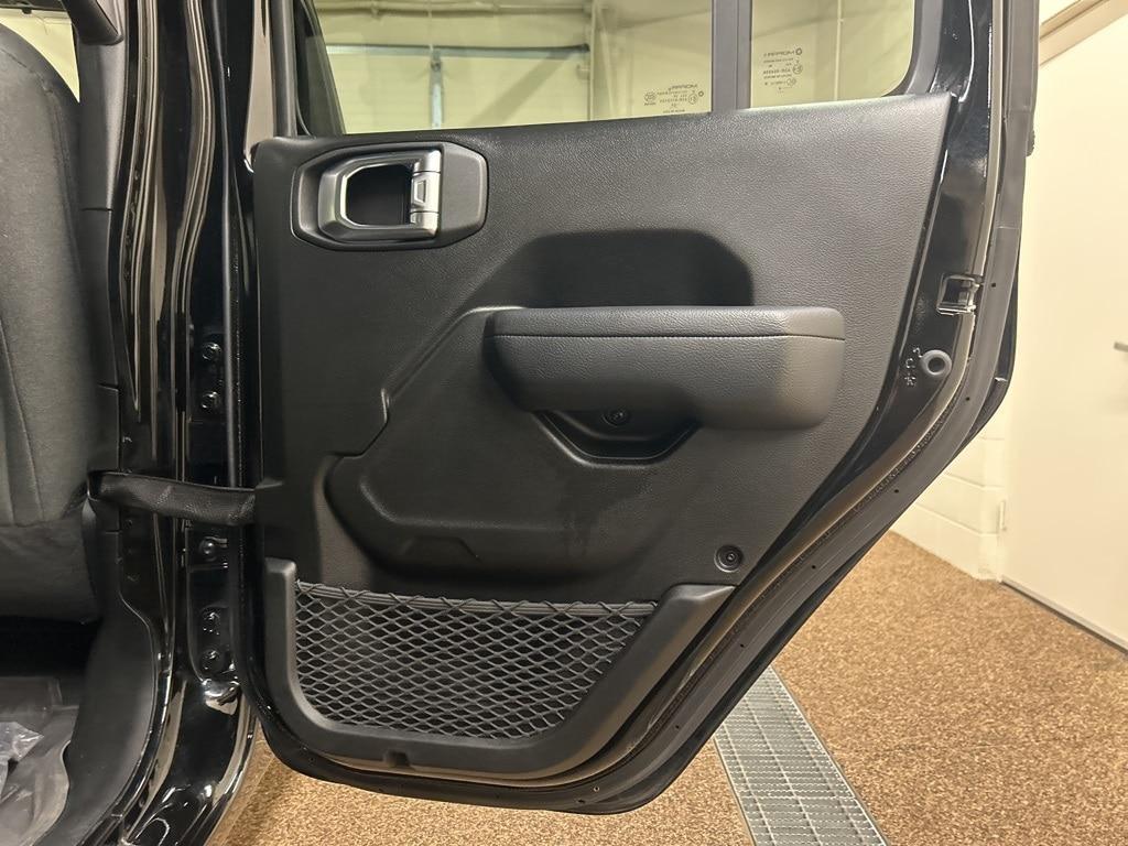 used 2024 Jeep Gladiator car, priced at $36,000