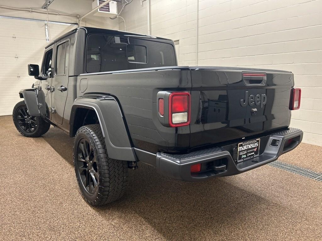 used 2024 Jeep Gladiator car, priced at $36,000