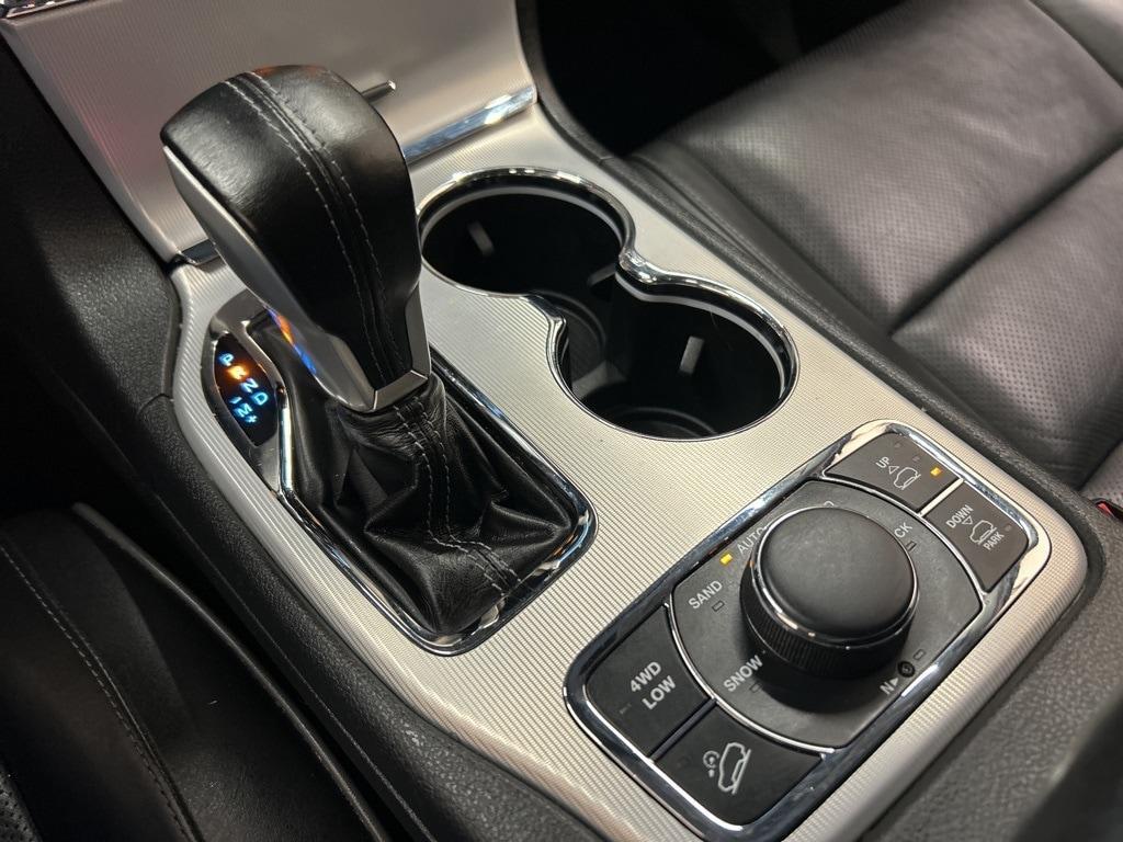 used 2021 Jeep Grand Cherokee car, priced at $28,000