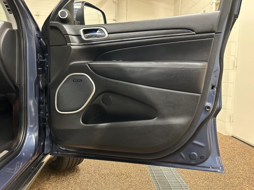 used 2021 Jeep Grand Cherokee car, priced at $31,000