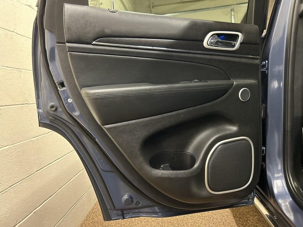 used 2021 Jeep Grand Cherokee car, priced at $31,000