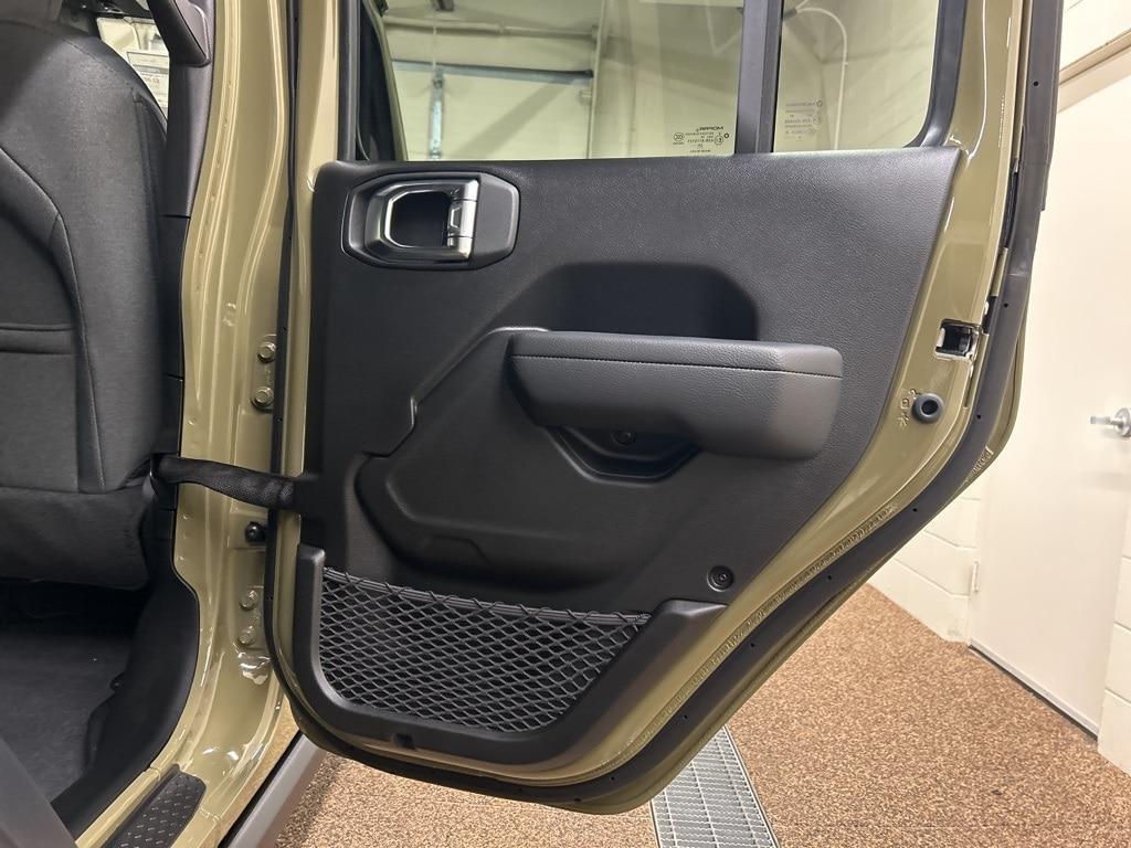 new 2025 Jeep Wrangler car, priced at $54,466