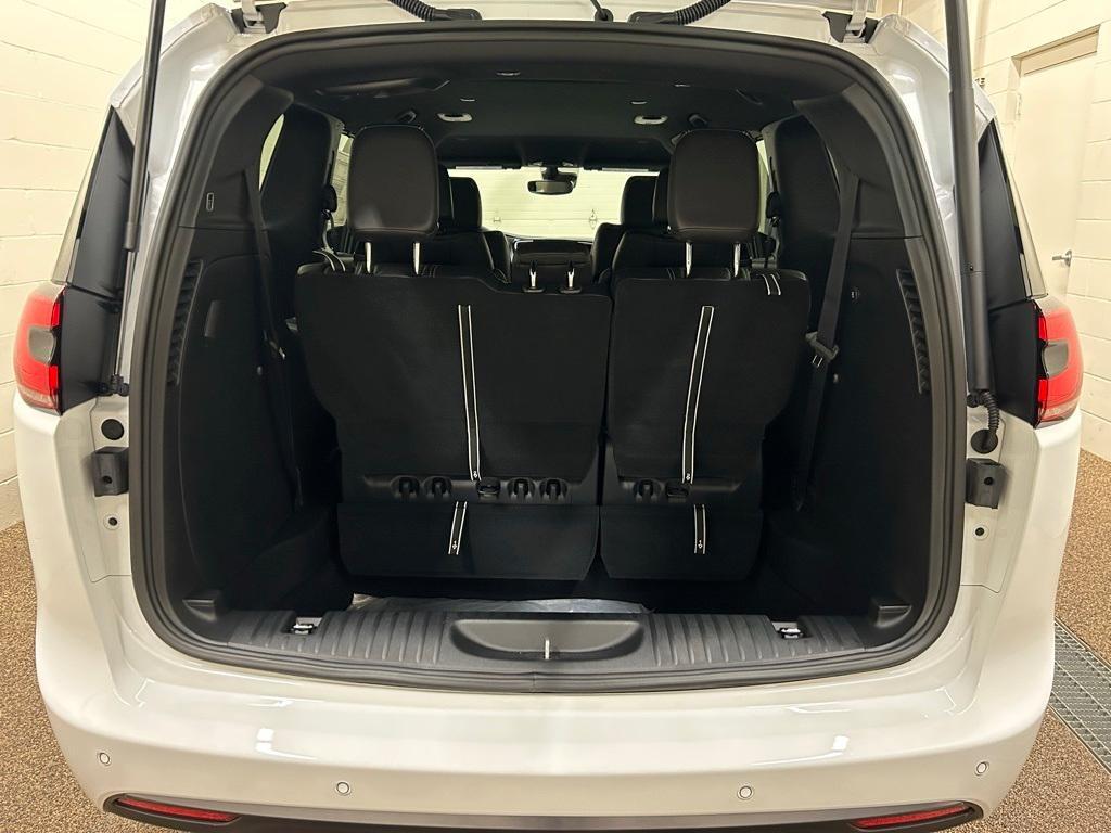 new 2026 Chrysler Pacifica car, priced at $42,097