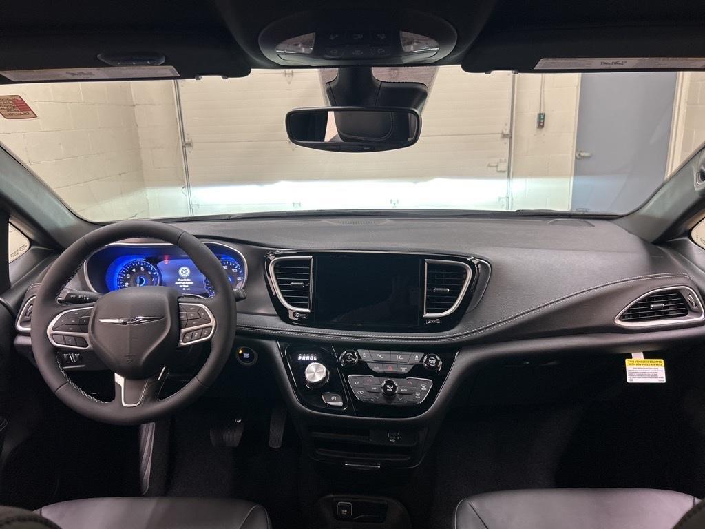 new 2026 Chrysler Pacifica car, priced at $42,097