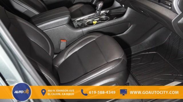 used 2022 Chevrolet Traverse car, priced at $30,900