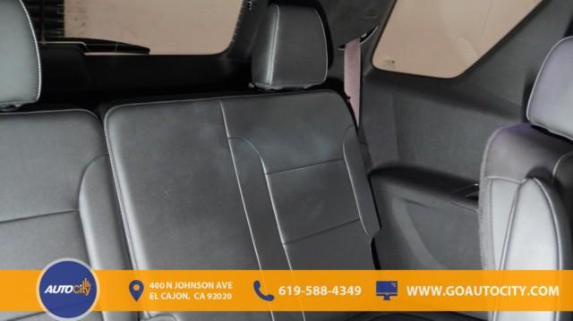 used 2022 Chevrolet Traverse car, priced at $30,900