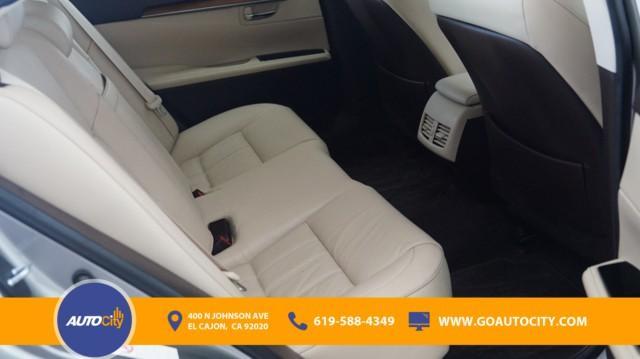 used 2018 Lexus ES 300h car, priced at $24,900