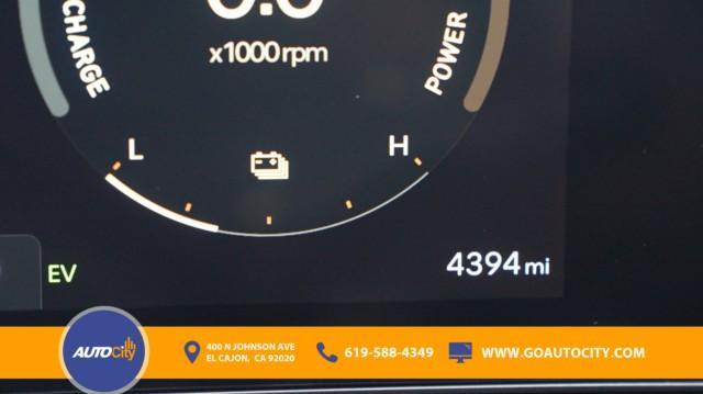 used 2025 Hyundai TUCSON Hybrid car, priced at $31,800