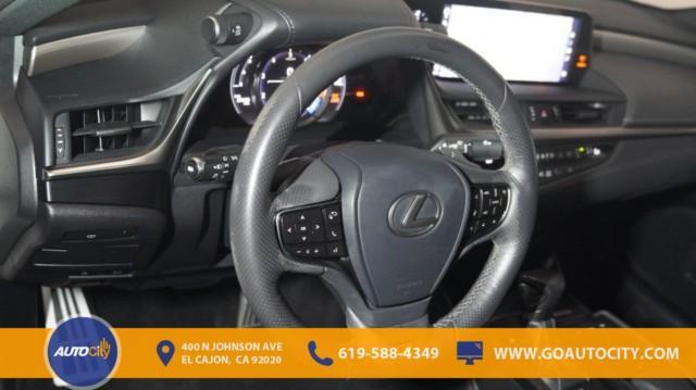 used 2020 Lexus ES 350 car, priced at $32,400