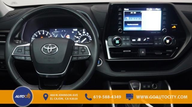 used 2021 Toyota Highlander car, priced at $33,500