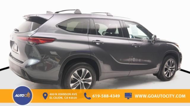 used 2021 Toyota Highlander car, priced at $33,500