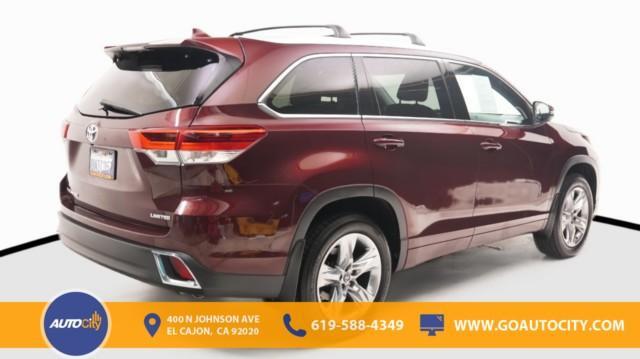 used 2019 Toyota Highlander car, priced at $28,900