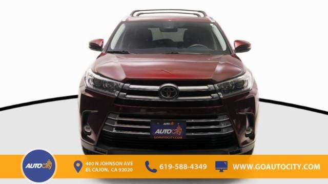 used 2019 Toyota Highlander car, priced at $28,900