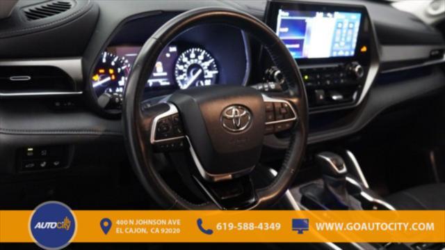 used 2020 Toyota Highlander car, priced at $33,400