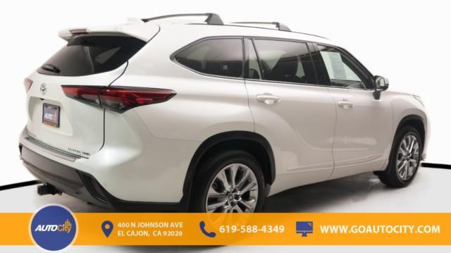 used 2020 Toyota Highlander car, priced at $30,900