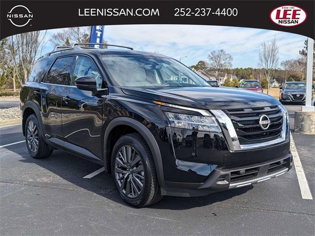 new 2024 Nissan Pathfinder car, priced at $44,700
