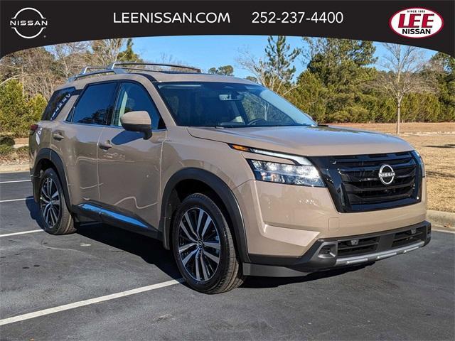 new 2024 Nissan Pathfinder car, priced at $49,200