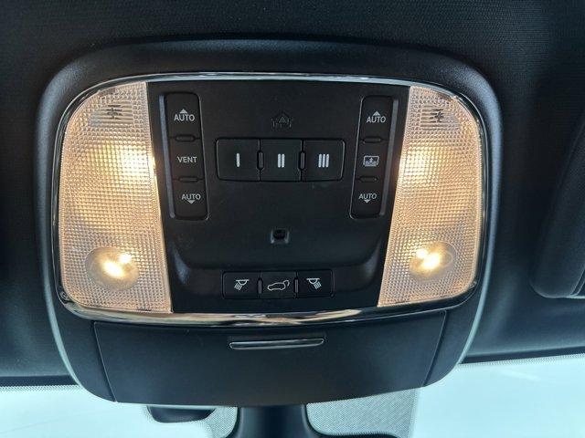 used 2017 Jeep Grand Cherokee car, priced at $17,468