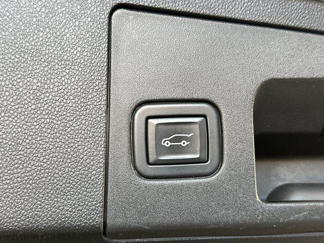 used 2022 Cadillac XT4 car, priced at $27,334