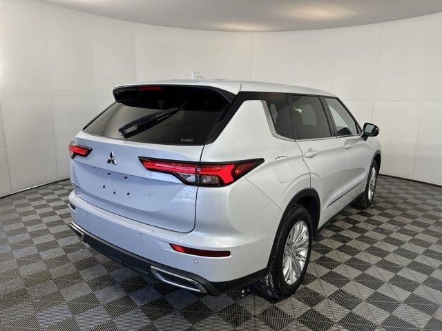 used 2022 Mitsubishi Outlander car, priced at $23,211