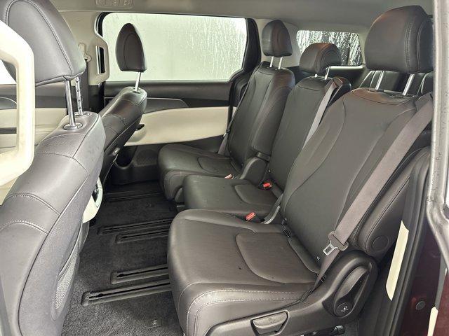 used 2024 Kia Carnival car, priced at $33,823
