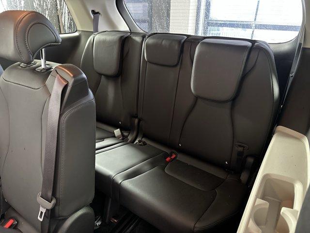 used 2024 Kia Carnival car, priced at $33,823