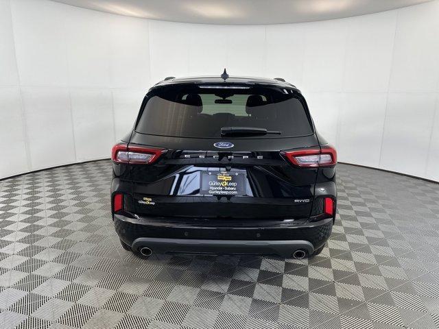 used 2023 Ford Escape car, priced at $26,294