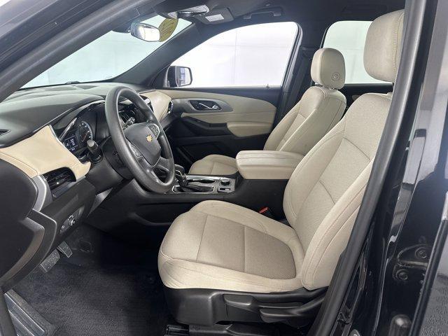 used 2022 Chevrolet Traverse car, priced at $25,992