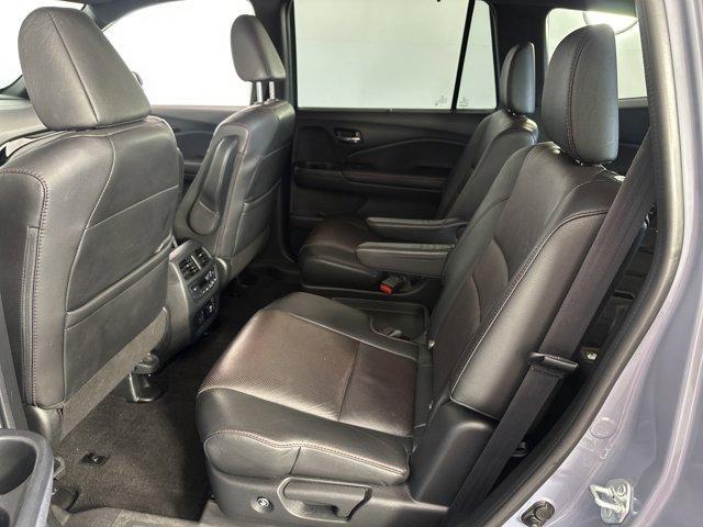 used 2022 Honda Pilot car, priced at $36,257