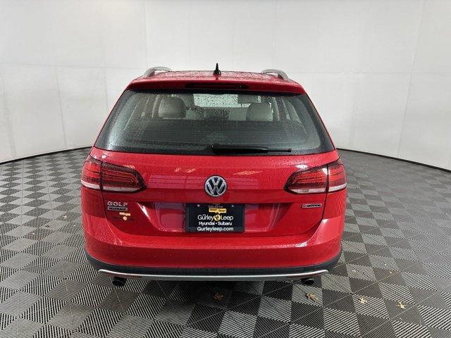 used 2019 Volkswagen Golf Alltrack car, priced at $23,241