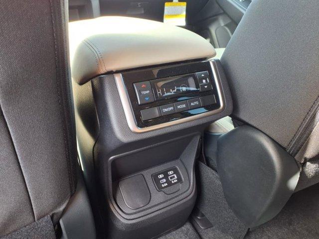 new 2025 Subaru Ascent car, priced at $38,203