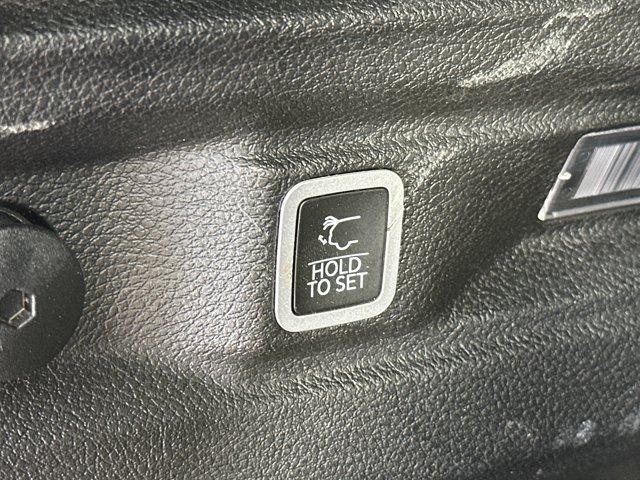 used 2024 Jeep Grand Cherokee L car, priced at $35,991