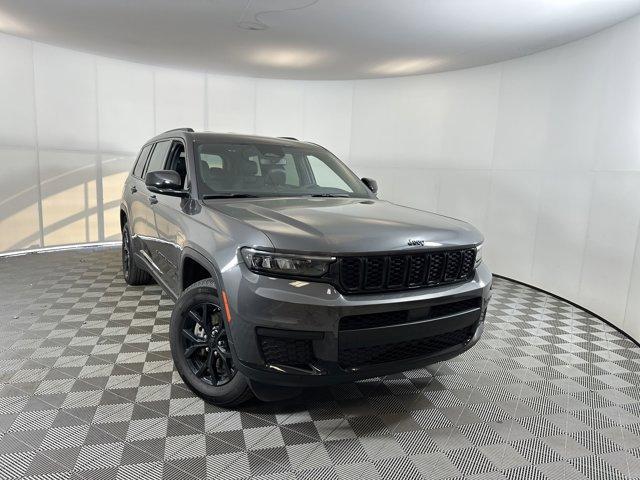 used 2024 Jeep Grand Cherokee L car, priced at $35,991