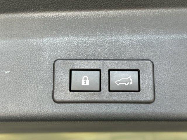 used 2021 Subaru Ascent car, priced at $25,550